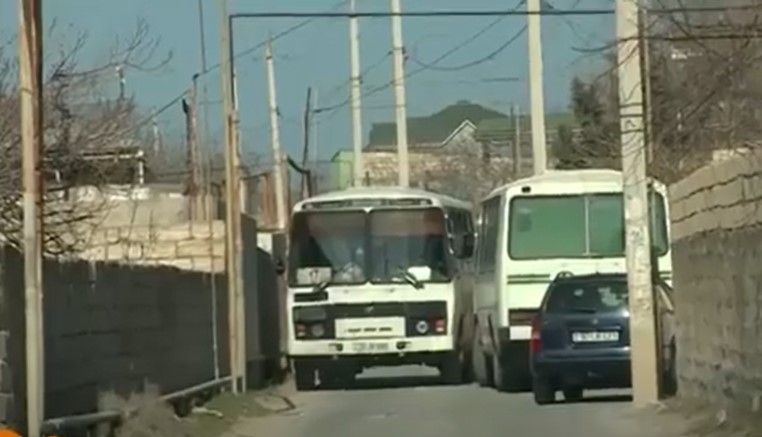 Sumqayıtda "Zaman maşını&rdquo;nın&nbsp;itmiş QURD DƏRƏSİ&nbsp;-&nbsp;Burada zibili də 5-6 km uzağa aparıb atırlar&nbsp;